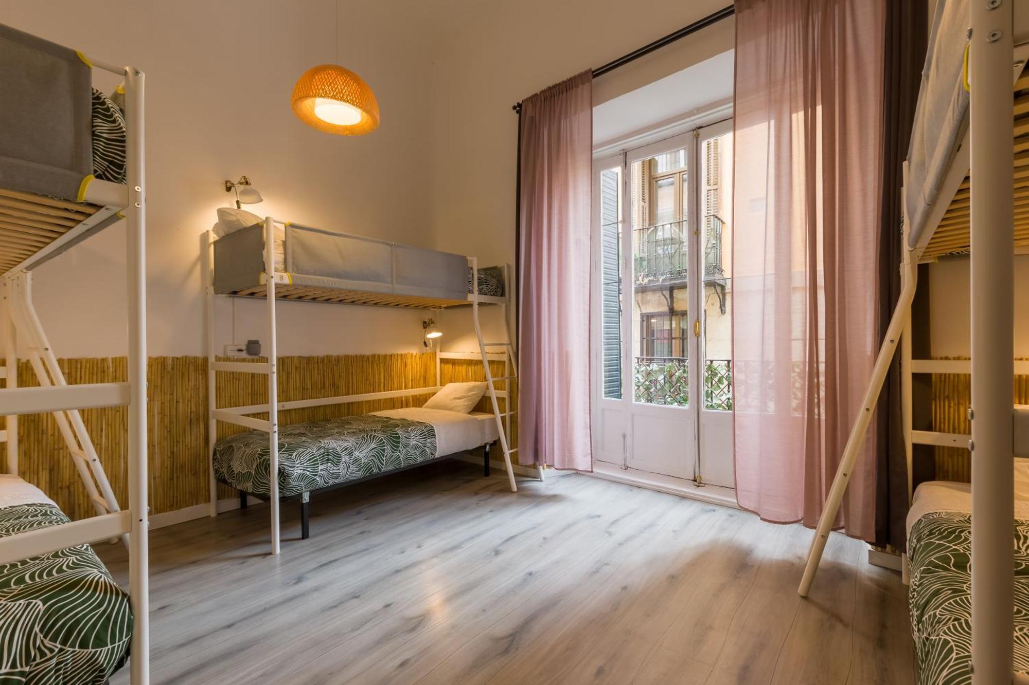 Hostal Social - Coliving & Coworking -